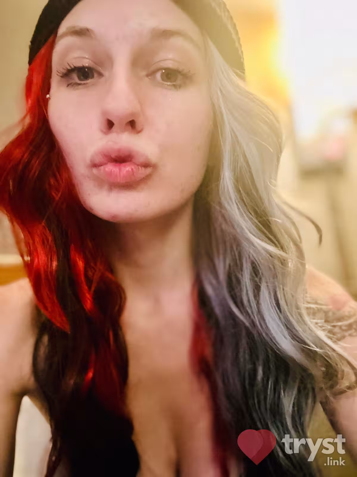 Amber, photo 5