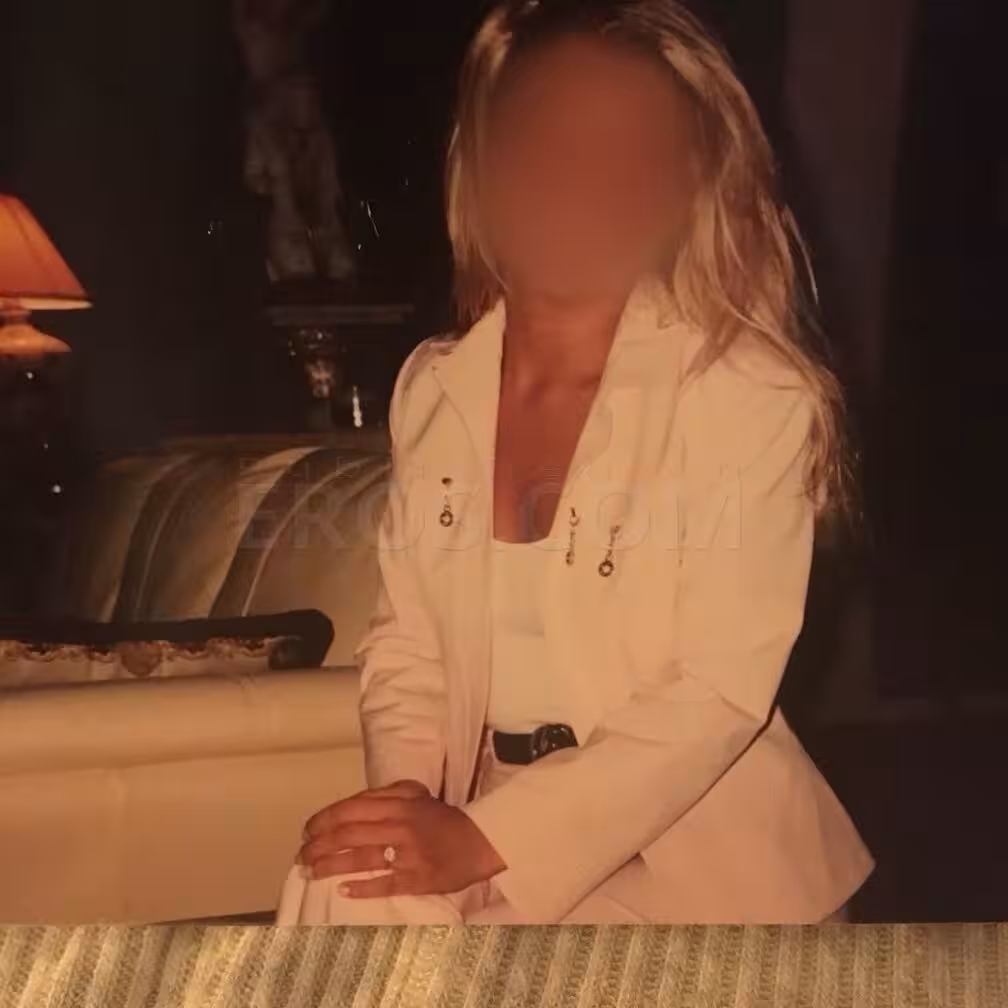 Candice, escort in Park Ridge, IL