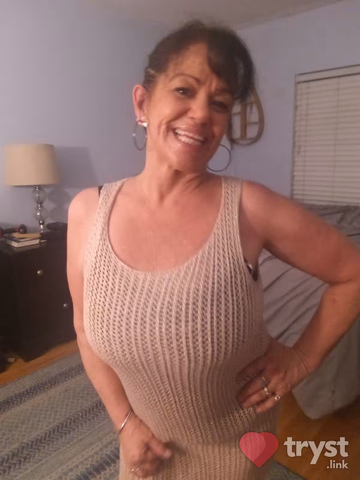 Stacey, photo 4
