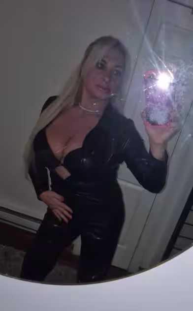 Nicole, photo 2