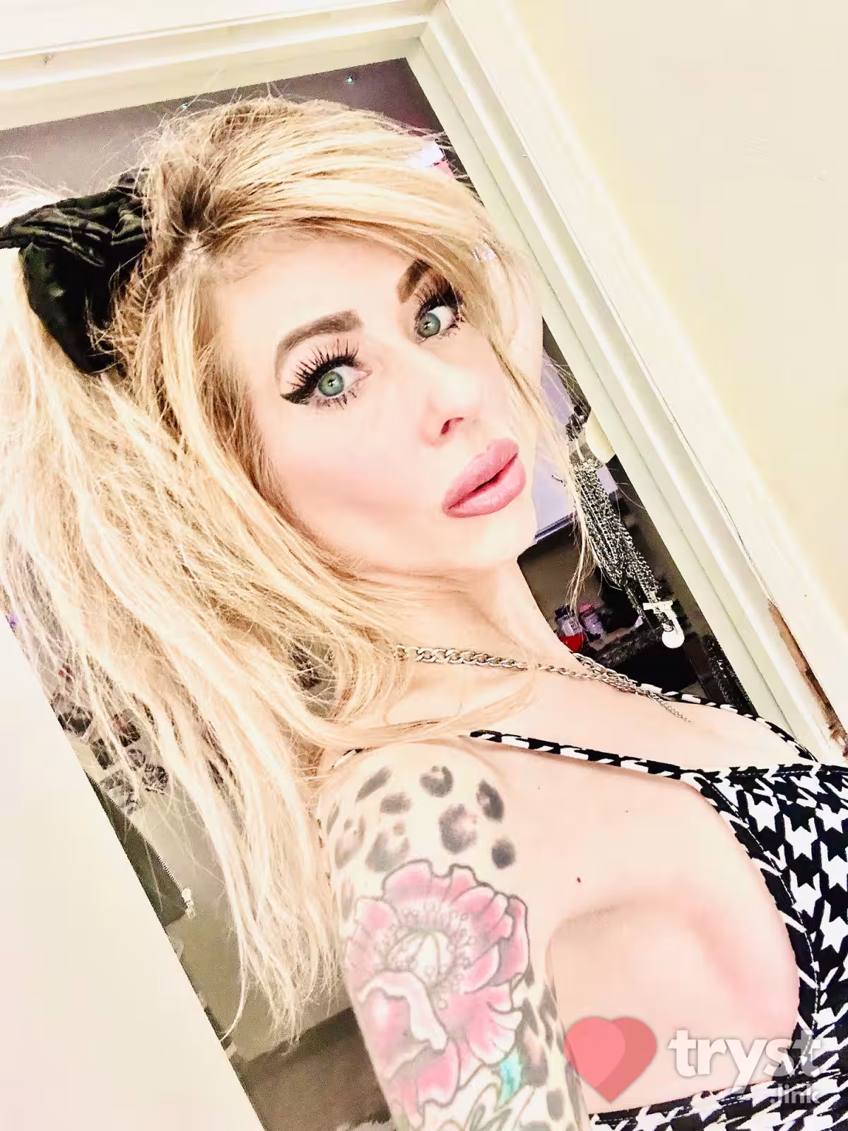 Rebel Rose, photo 3