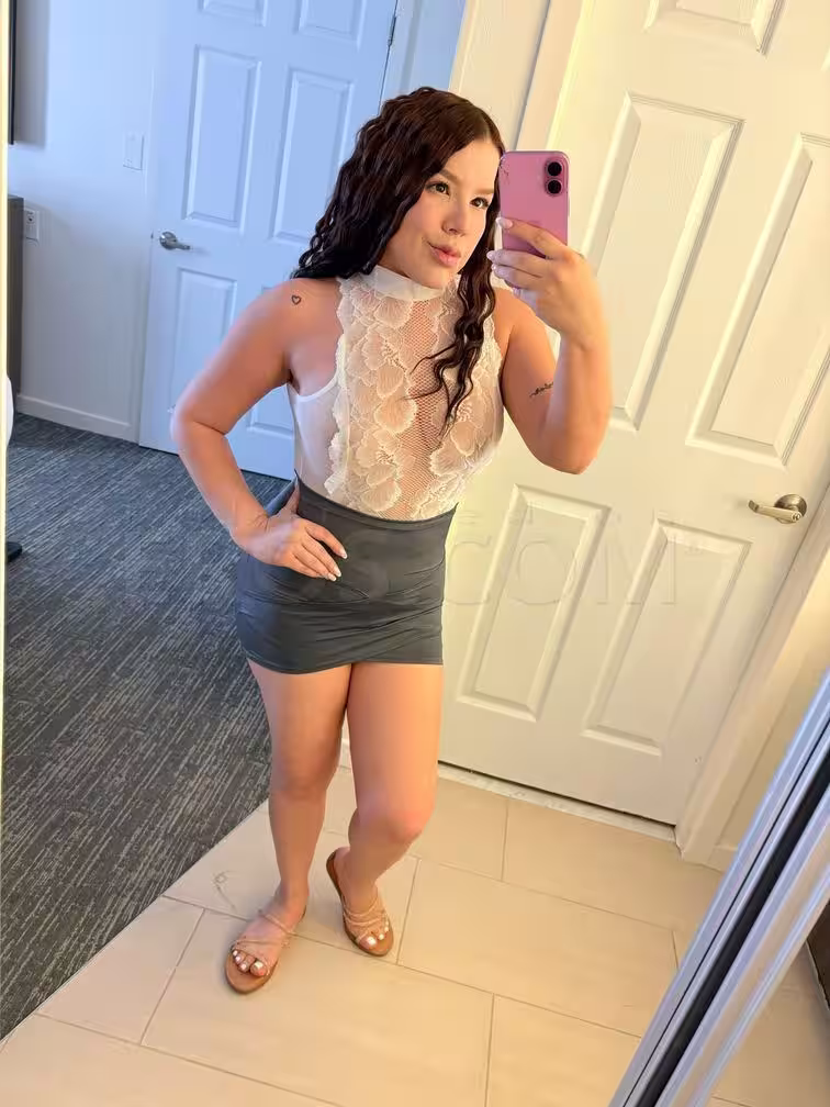 Allison Amor, photo 8
