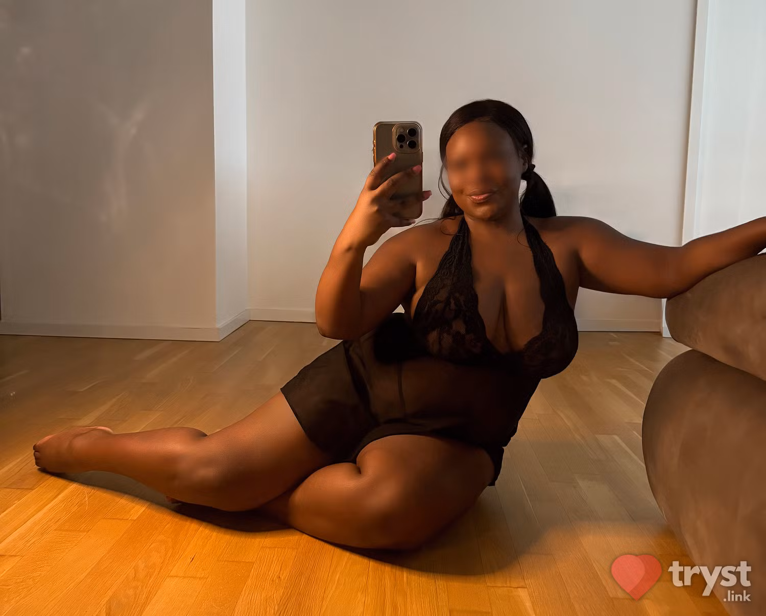 Naomi Lovelace, photo 7