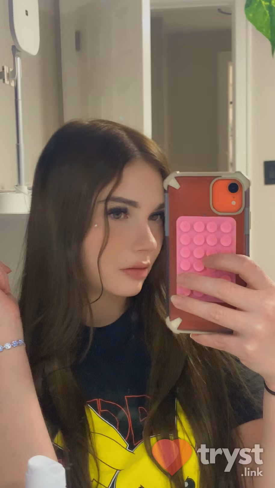 Angel Faye, photo 7