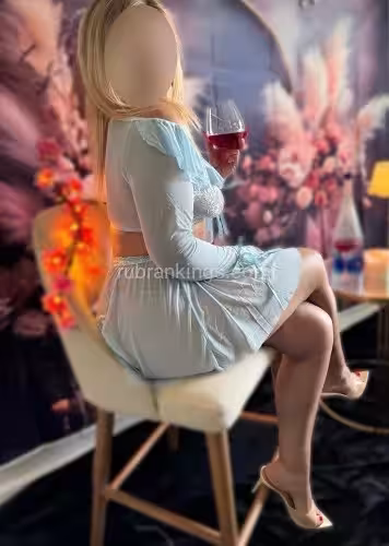 Emily, photo 3