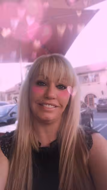 Allison / Soccer Mom, photo 6